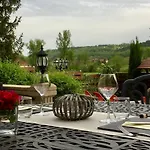 La Belle Demeure Proche Sarlat 住宿加早餐酒店