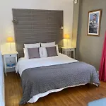 住宿加早餐酒店 La Belle Demeure Proche Sarlat 4*