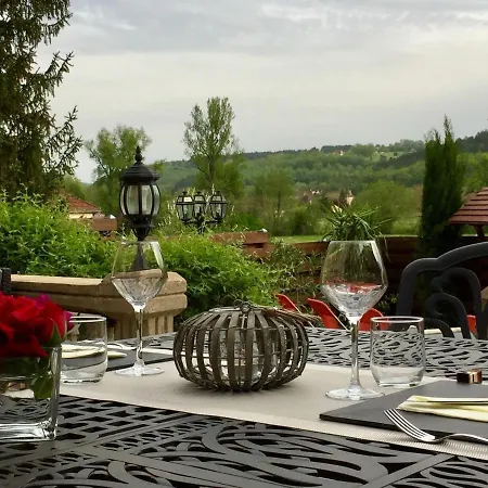 La Belle Demeure Proche Sarlat B&B