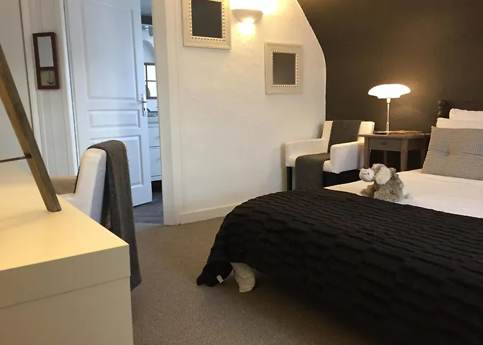 La Belle Demeure Proche Sarlat Bed & Breakfast 3*