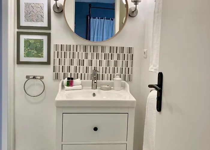 La Belle Demeure Proche Sarlat Bed & Breakfast 3*