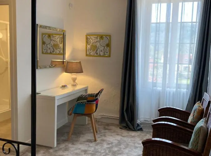 La Belle Demeure Proche Sarlat 3*